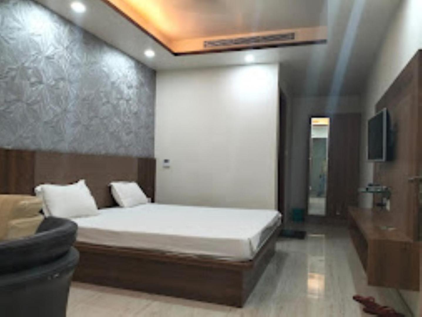 Hotel Shiv Kashi,Sultanpur Ngoại thất bức ảnh